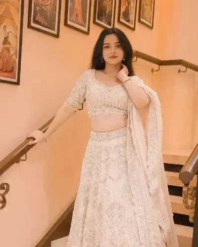 Escort Karnaprayag